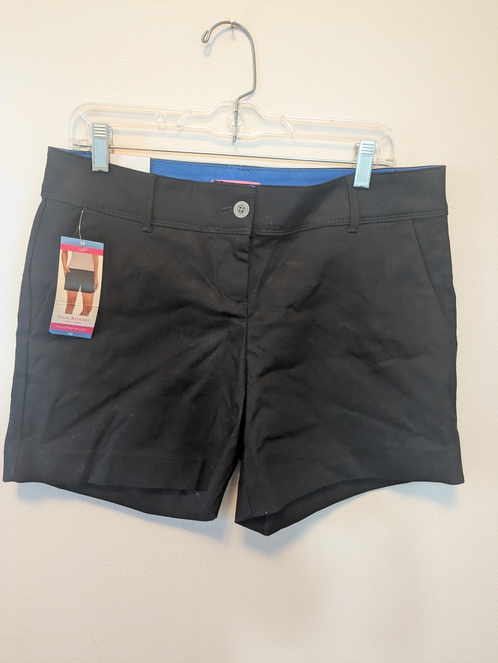 Isaac Mizrahi Black Women's Tailored Stretch Shorts